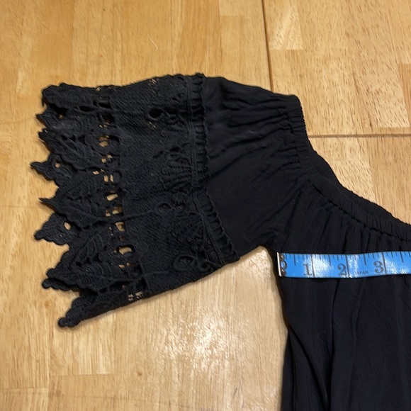 Small lace crop top - Picture 11 of 11